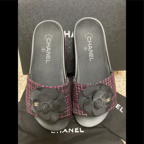🖤💓Chanel Tweed Sandels 💓🖤 - Picture 3 of 11